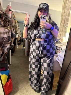 Bourbon & Belles - Checkmate Checkered Plisse Pants